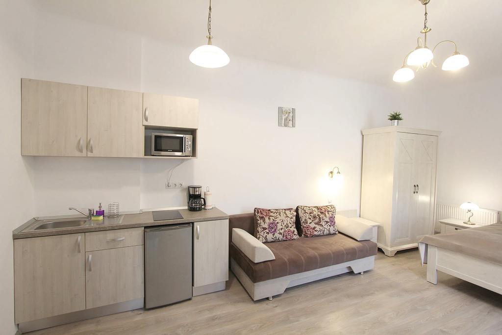 Central Parc Studios Сибиу Екстериор снимка