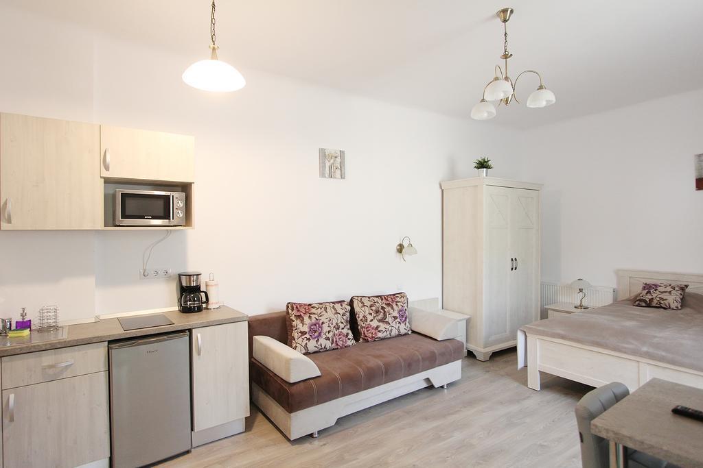 Central Parc Studios Сибиу Екстериор снимка